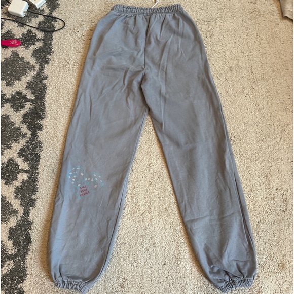 Boys Lie Word Vomit Sweatpants - Picture 2 of 4
